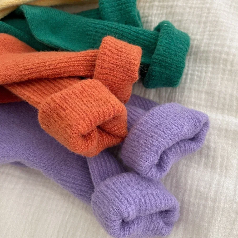 ถุงเท้ายาวของผู้หญิงถุงเท้าวูล - Thermal Sock Wool บทวิจารณ์และราคา