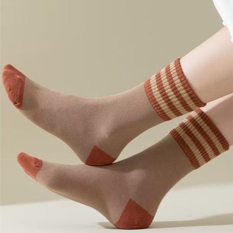 ถุงเท้าหนาปานกลางของผู้หญิงถุง - Thermal Sock Wool บทวิจารณ์และราคา